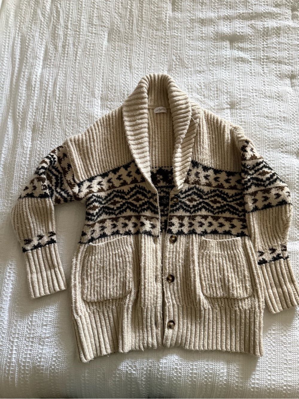 Carly Jean Los Angeles Cream & Black Shawl Collar Fair Isle Cardigan